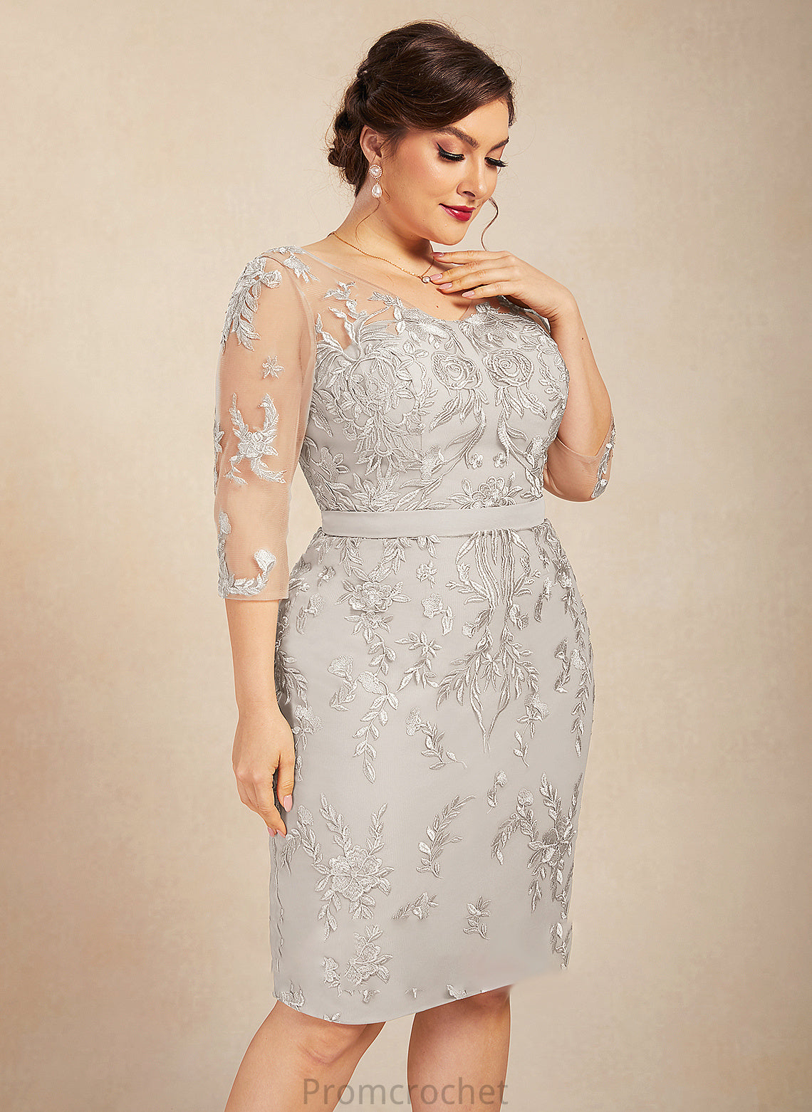 Sheath/Column Mother Jaylah Bride Knee-Length the V-neck of Lace Dress Mother of the Bride Dresses