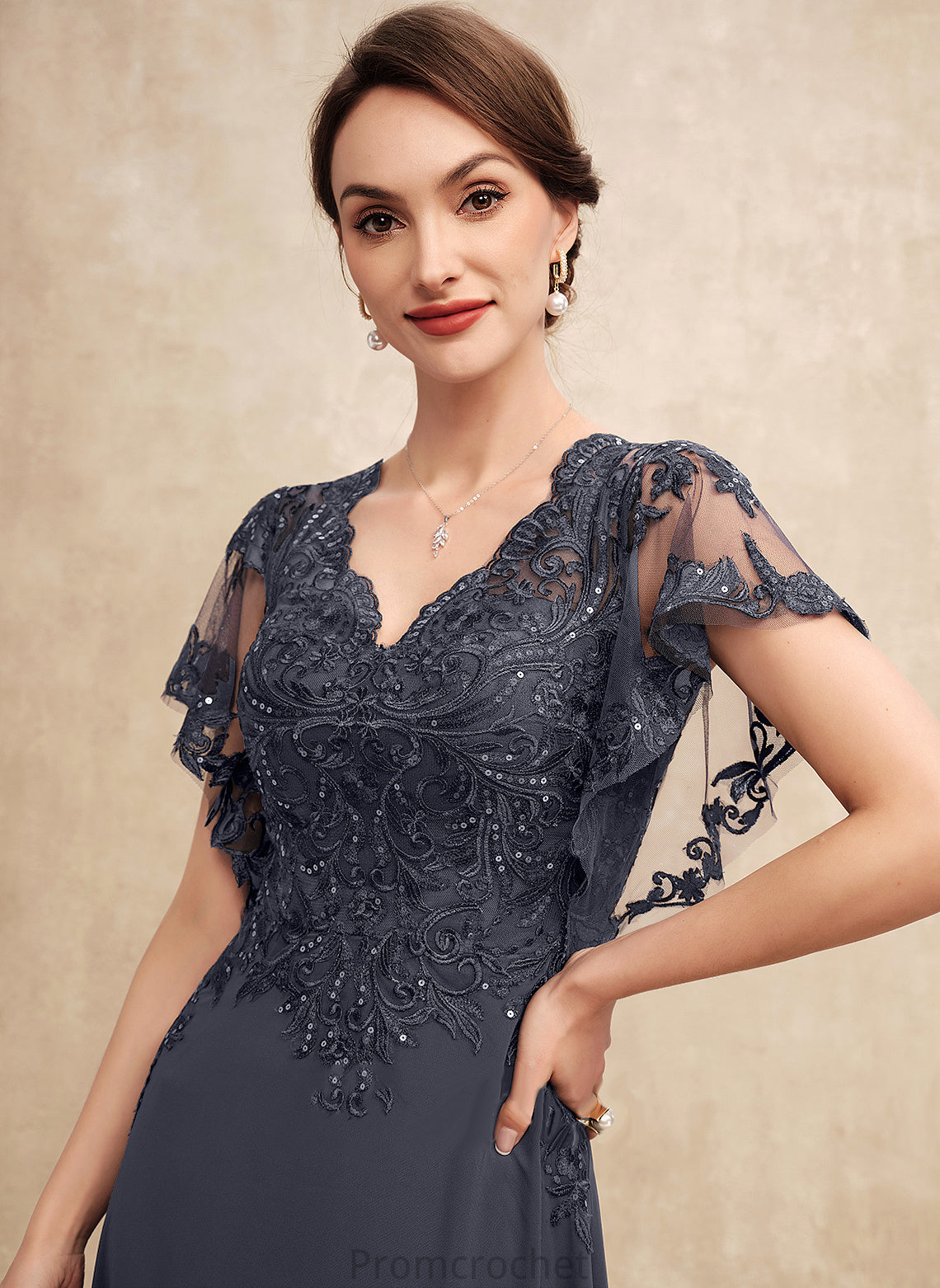 the With of Chiffon A-Line V-neck Mother of the Bride Dresses Dress Phoenix Sequins Mother Lace Bride Floor-Length