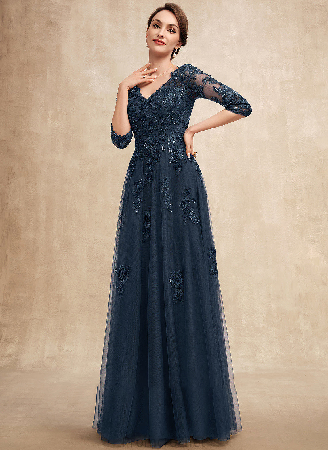 Mother of the Bride Dresses Bride Mother Dress With Tulle the of A-Line Christina Sequins V-neck Floor-Length Lace