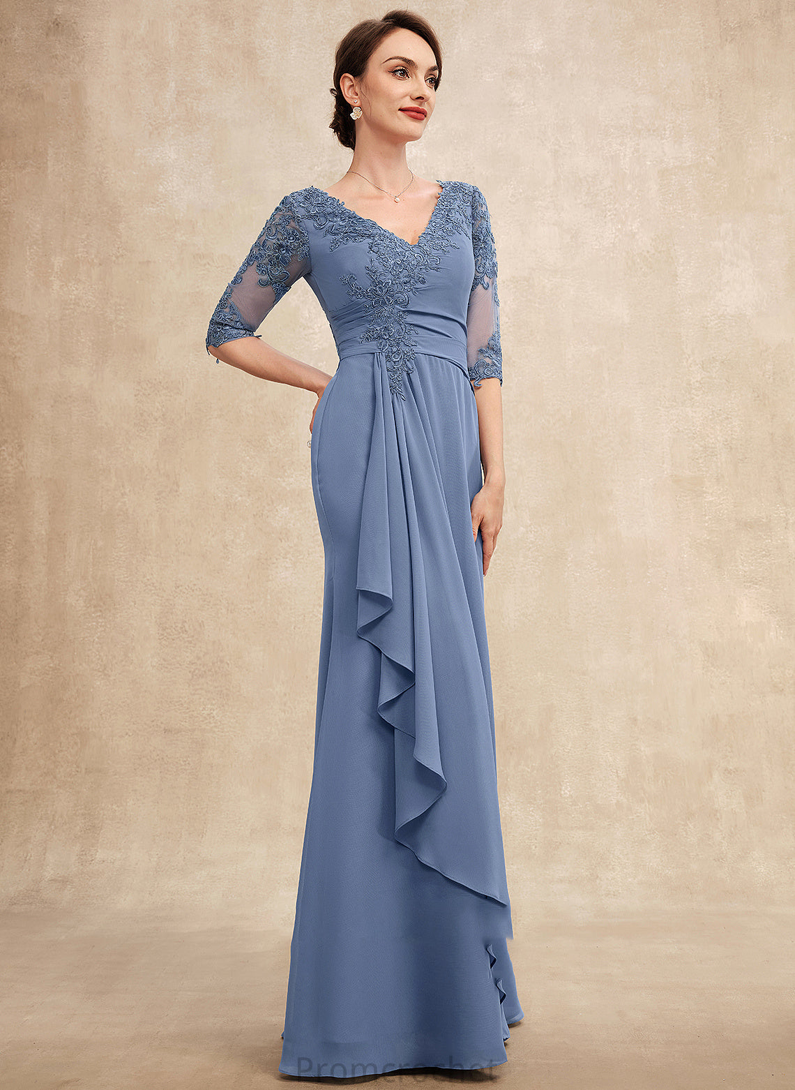 With Dress A-Line Mother Giuliana Mother of the Bride Dresses Floor-Length Bride Chiffon Ruffles Cascading V-neck of Lace the