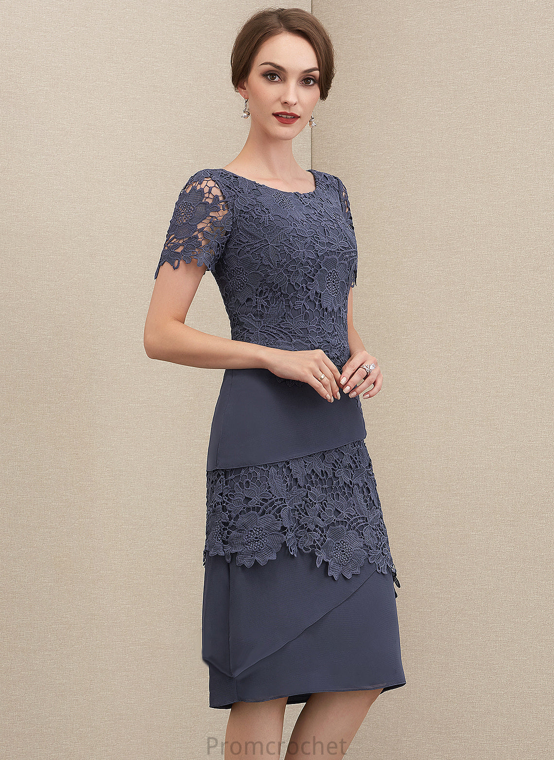 Delaney Mother of the Bride Dresses Neck Mother Chiffon Bride Dress of Scoop Lace the Knee-Length Sheath/Column